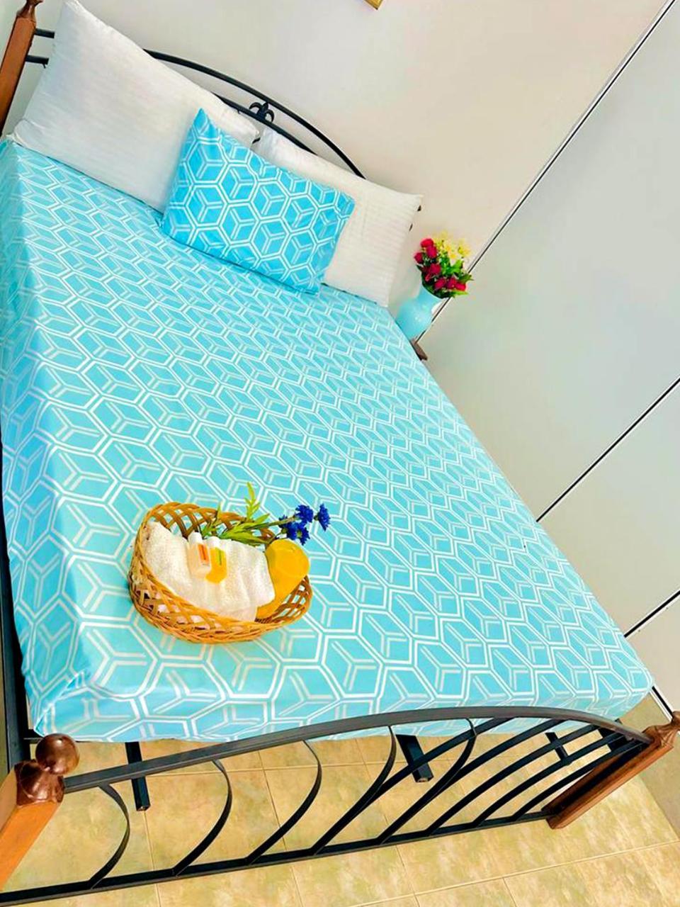 Sea Breeze Guest House נגומבו מראה חיצוני תמונה