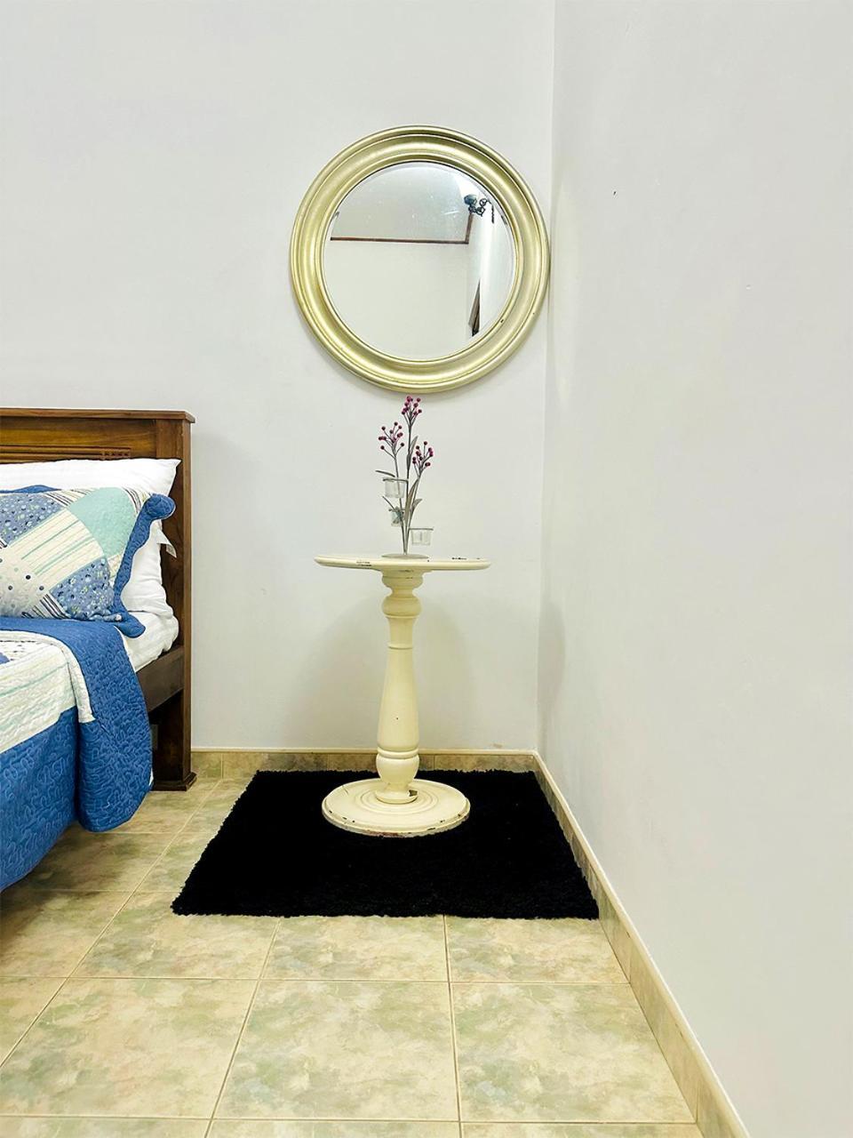 Sea Breeze Guest House נגומבו מראה חיצוני תמונה