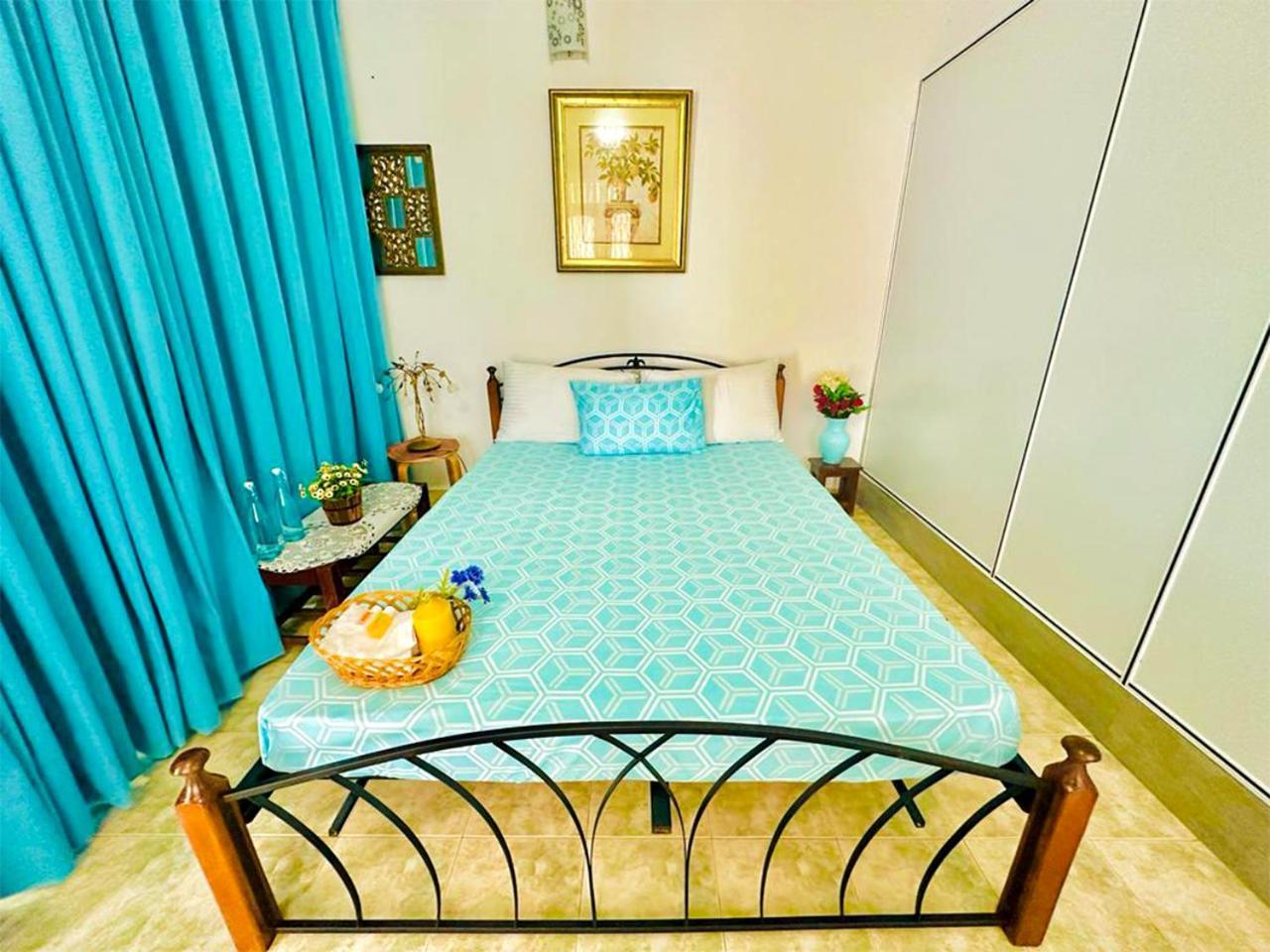 Sea Breeze Guest House נגומבו מראה חיצוני תמונה